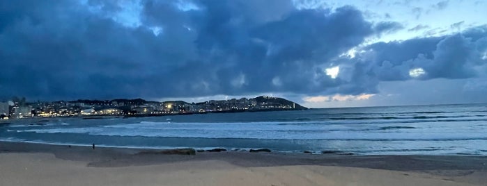 Praia do Orzán is one of Guide to A Coruña's best spots.