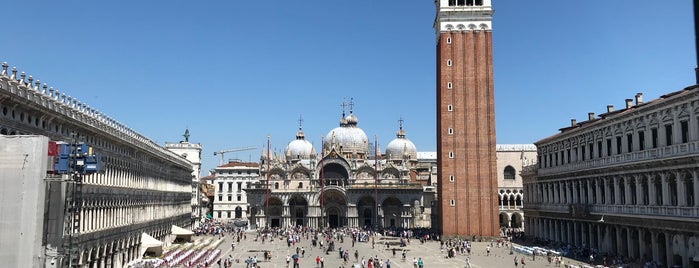 Piazza San Marco is one of Tempat yang Disukai Mark.