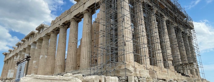 Partenon is one of Locais curtidos por Mark.