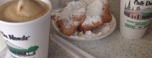 Café du Monde is one of New Orleans favorites and to-do.