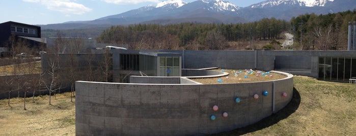 Koumi-machi Kougen Museum of Art is one of 安藤忠雄の建築 / List of Tadao Ando Buildings.