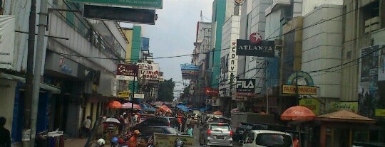 Jalan Otto Iskandardinata is one of BANDUNG.