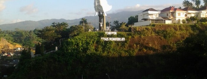 Monumen Yesus Memberkati is one of Visit and Traveling @ Indonesia..