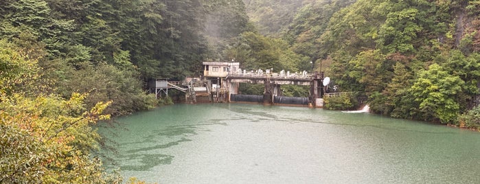 白砂ダム is one of 日本のダム.