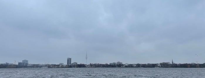 Alster-Laufstrecke | Alster Running Trail is one of HH.