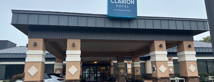 Clarion Hotel Toms River is one of Crash Pads.