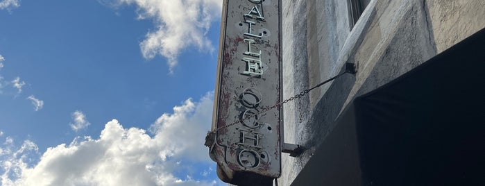 Union Beer Store is one of Miami - little Havana.