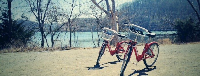 Radnor Lake State Park is one of Nashville Approved ✓.