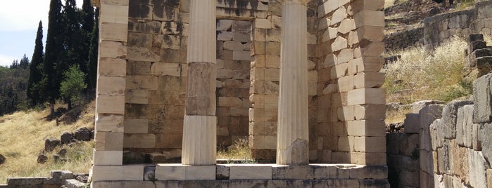 Archaeological Site of Delphi is one of Lugares favoritos de Apostolos.