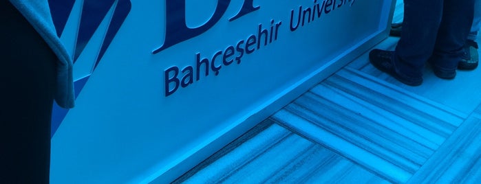 Bahçeşehir Üniversitesi is one of En çok check-inli mekanlar.