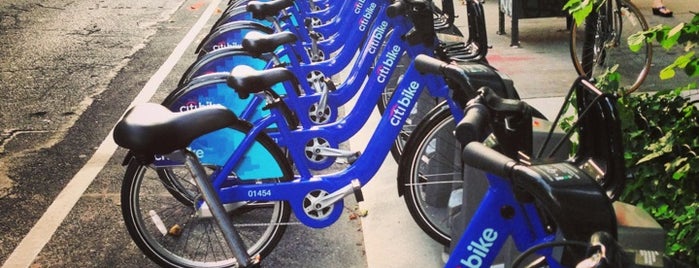Citi Bike Station is one of Albert’s Liked Places.