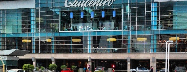 Quicentro Shopping is one of สถานที่ที่ Francisco ถูกใจ.