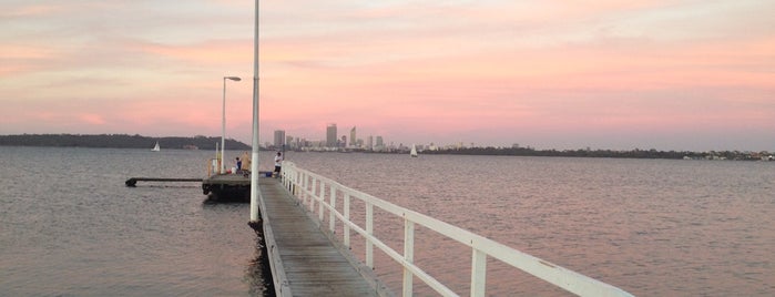 Applecross Foreshore Park is one of Perth to do.