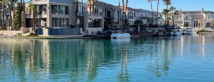 The Lakes is one of Las Vegas The Lakes.