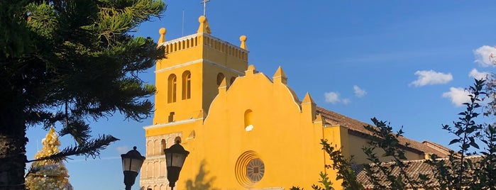 Iglesia Santo Domingo is one of Lugares favoritos de Daniel.
