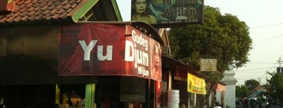 Gudeg Yu Djum is one of Reckless's Saved Places.