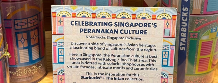 Starbucks is one of @Singapore/Singapura #2.