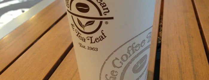 The Coffee Bean & Tea Leaf is one of Tempat yang Disukai Terence.