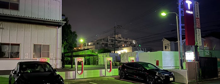 Tesla Service Center, Supercharger is one of EV friendly venues in Japan.