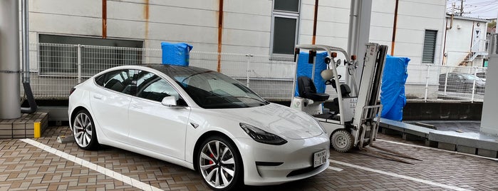 Tesla Service Center, Supercharger is one of Tesla Supercharger & Service Center in Japan.