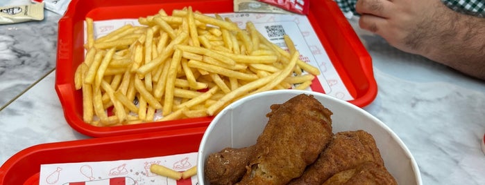 KFC is one of Lugares favoritos de Faruk.