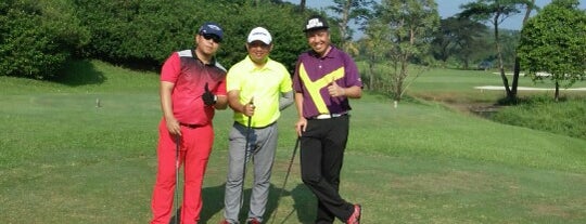 Palm Hill GC is one of Golf Jabotabek.