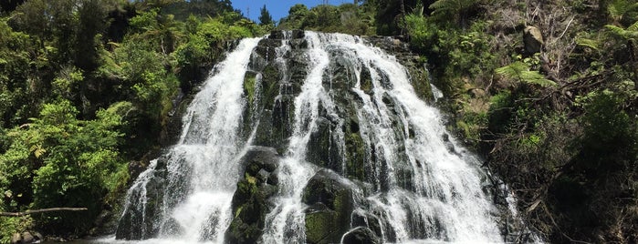 Owharoa Falls is one of New Zealand 🗺⛰🏔🏞🌄🌅🌇🏙.