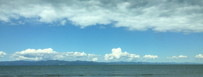 Kaiaua is one of Top picks for Beaches.