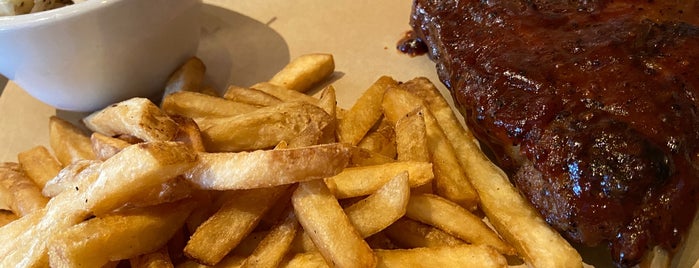 Chili's Grill & Bar is one of The 15 Best Places for Braised Pork in Orlando.