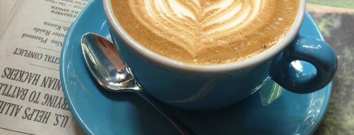 Bluebird Coffee Shop is one of Café & Bfast.