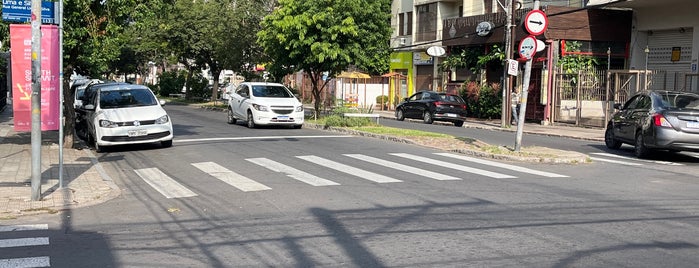 Avenida Venâncio Aires is one of Ruas que amo!.