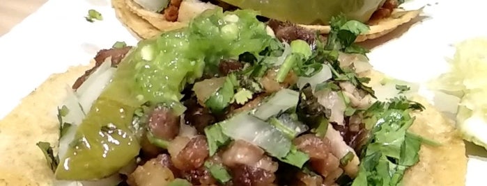 Tacos Los de Santa Fe is one of Marioさんの保存済みスポット.