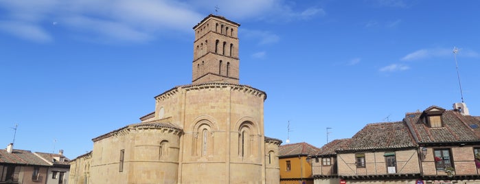 Iglesia de San Lorenzo is one of Segovia.
