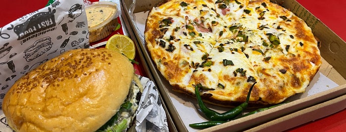 110 Pizza and Hamburger is one of Fast Food.