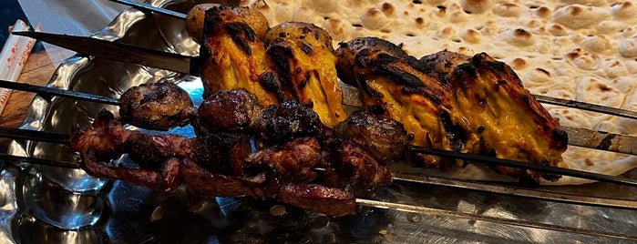 Tarkhoon Kabab | کباب ترخون is one of Persian restaurants.