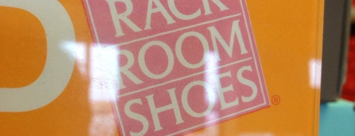 Rack Room Shoes is one of Orte, die Lizzie gefallen.