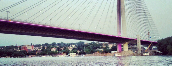 Bridge Apart Hotel is one of beograd.