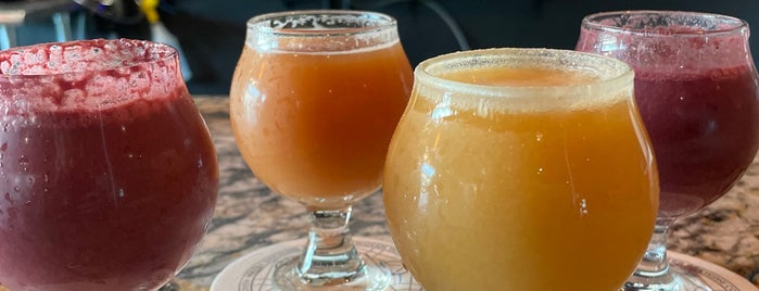 Woven Water Brewing Company is one of Tampa.