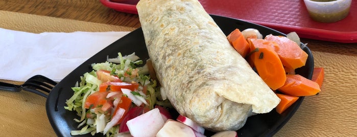Palmitos Mexican Eatery is one of ᗩᗰY'ın Beğendiği Mekanlar.