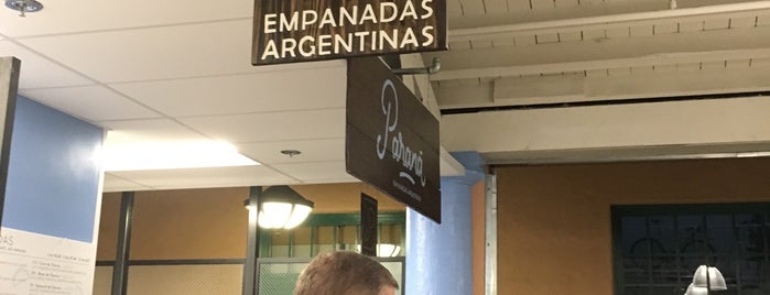Paraná Empanadas Argentina is one of สถานที่ที่บันทึกไว้ของ Kimmie.