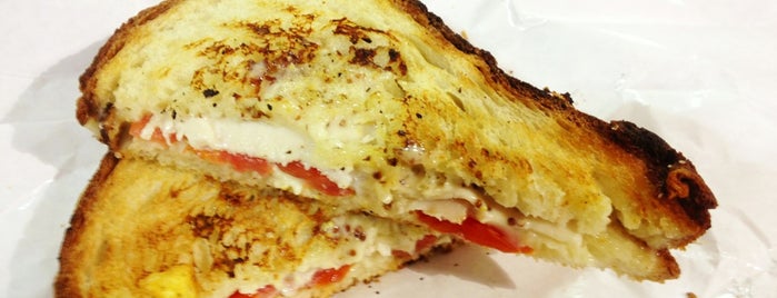 Beecher's Handmade Cheese is one of The 15 Best Places for Grilled Cheese Sandwiches in Seattle.