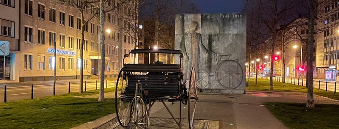 Carl Benz monument is one of Best of Mannheim & Ludwigshafen.