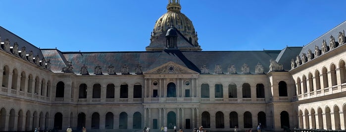 Musée de l'Armée is one of Harper's BAZAAR guide to Paris 2016.
