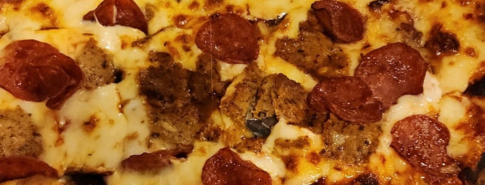 Michelangelo's Pizzeria is one of IPOH 🤤.