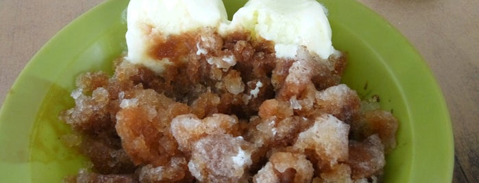 Foong Mun Kee Famous Ice Kacang is one of Best food at Perak.