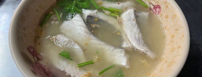 ข้าวต้มปลาเจ๊หนับ is one of Food.