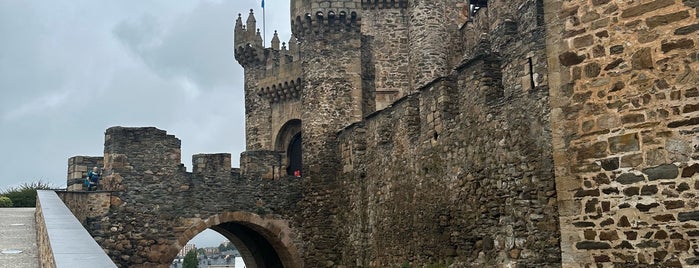 Castillo de los Templarios is one of Santiago.