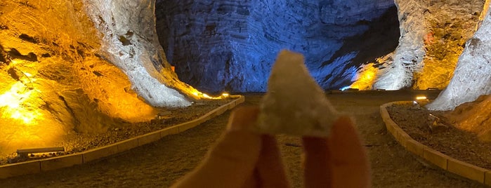 Tuz Mağaraları is one of ✖ Türkiye - Iğdır.
