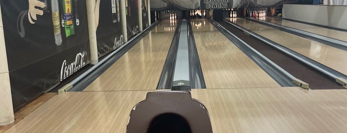 Absolutní bowling is one of Fun in Prague.