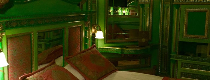 Club Hotel Sera is one of Ali'nin Beğendiği Mekanlar.